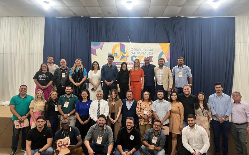 Representantes da Faculdade R. Sá participaram da Conferência (Foto: Arquivo Pessoal)